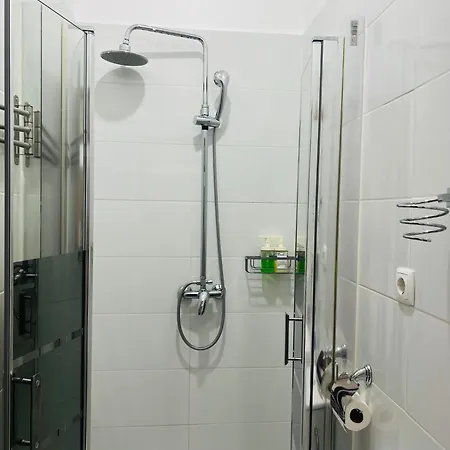 Gasthuis Pensamento Iv 3*